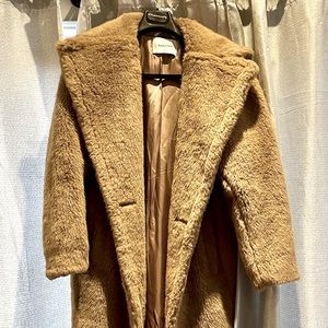 Babaton Teddy Coat
